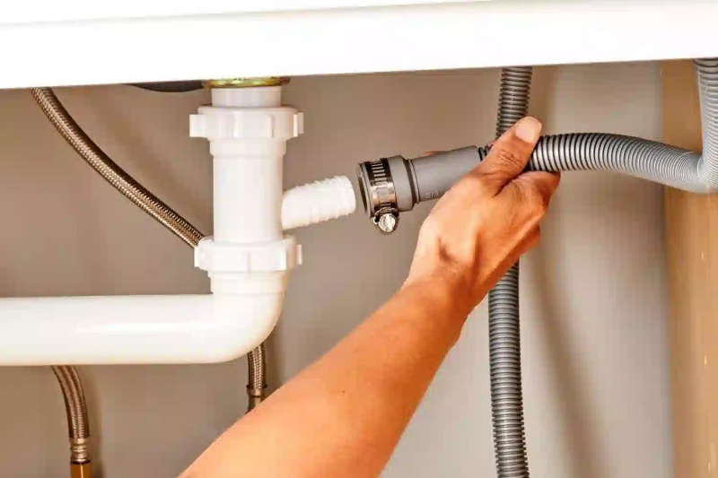 5 cách khắc phục bồn rửa chén bị rỉ nước nhanh chóng tại nhà 3 Bồn rửa chén bị rỉ nước