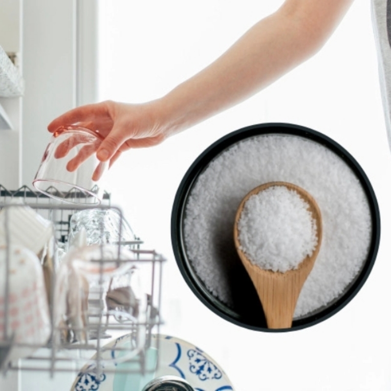 Hướng dẫn cách đổ muối vào máy rửa bát Bosch chi tiết nhất 10 Thay muối khi bát đĩa xuất hiện vết không sạch