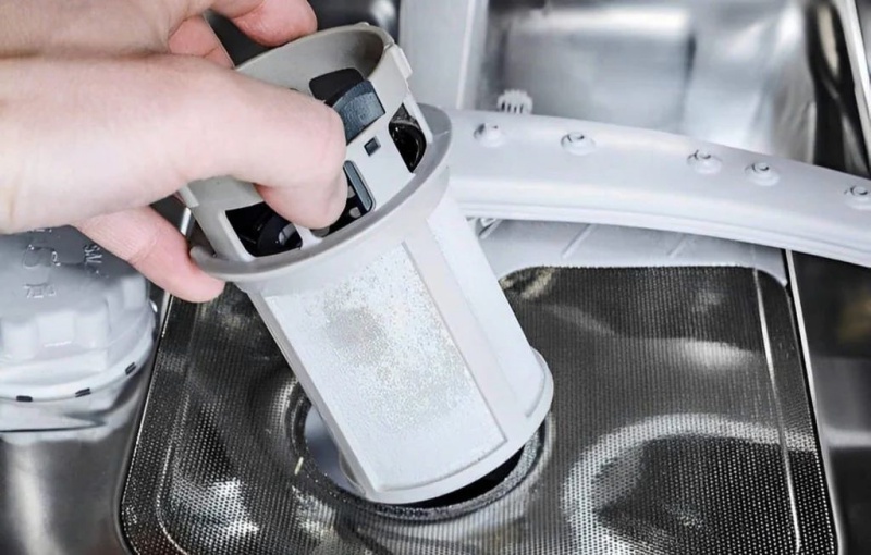 Mẹo khắc phục đồ dùng thủy tinh bị mờ, đục nhanh chóng, hiệu quả