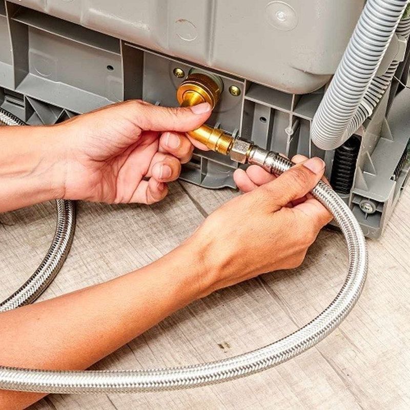 Hướng dẫn sử dụng máy rửa bát Panasonic từ A-Z đơn giản, hiệu quả 18 Nối đường cấp nước của máy rửa bát với nguồn nước sạch
