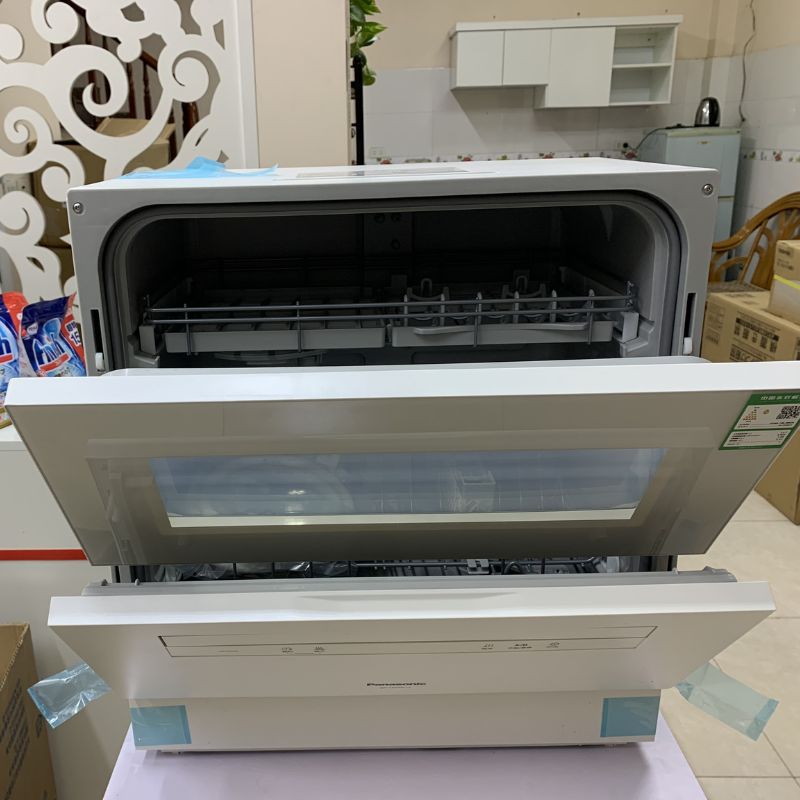 Hướng dẫn sử dụng máy rửa bát Panasonic từ A-Z đơn giản, hiệu quả 10 Đóng chặt máy rửa bát để tráng bị rò rỉ