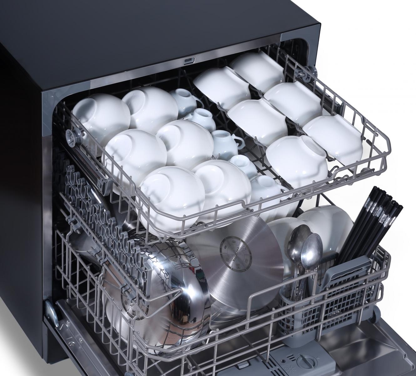 Hướng dẫn sử dụng máy rửa chén Electrolux đúng cách, chi tiết 4 Sắp xếp chén đĩa và đồ dùng trong máy rửa chén Electrolux đúng cách