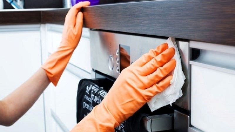Hướng dẫn sử dụng máy rửa chén Electrolux đúng cách, chi tiết 9 Thường xuyên vệ sinh máy rửa chén để kéo dài tuổi thọ cho máy