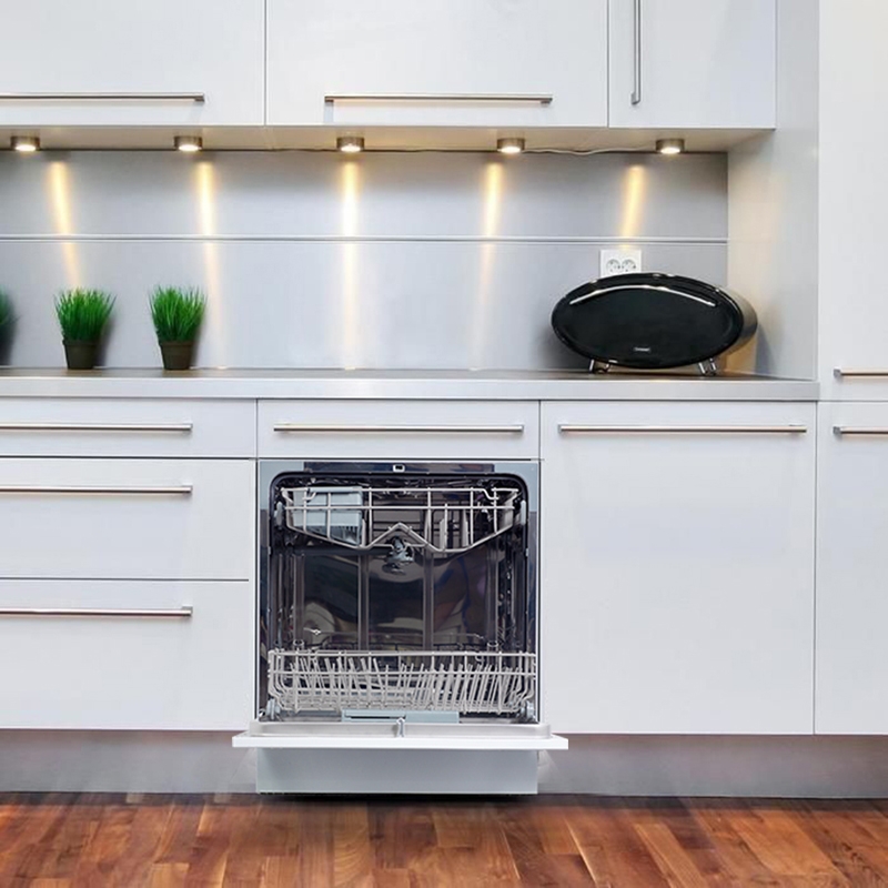 Máy rửa bát Kocher KDEU-8838 có sức chứa 8 bộ Châu Âu, phù hợp cho các gia đình nhỏ